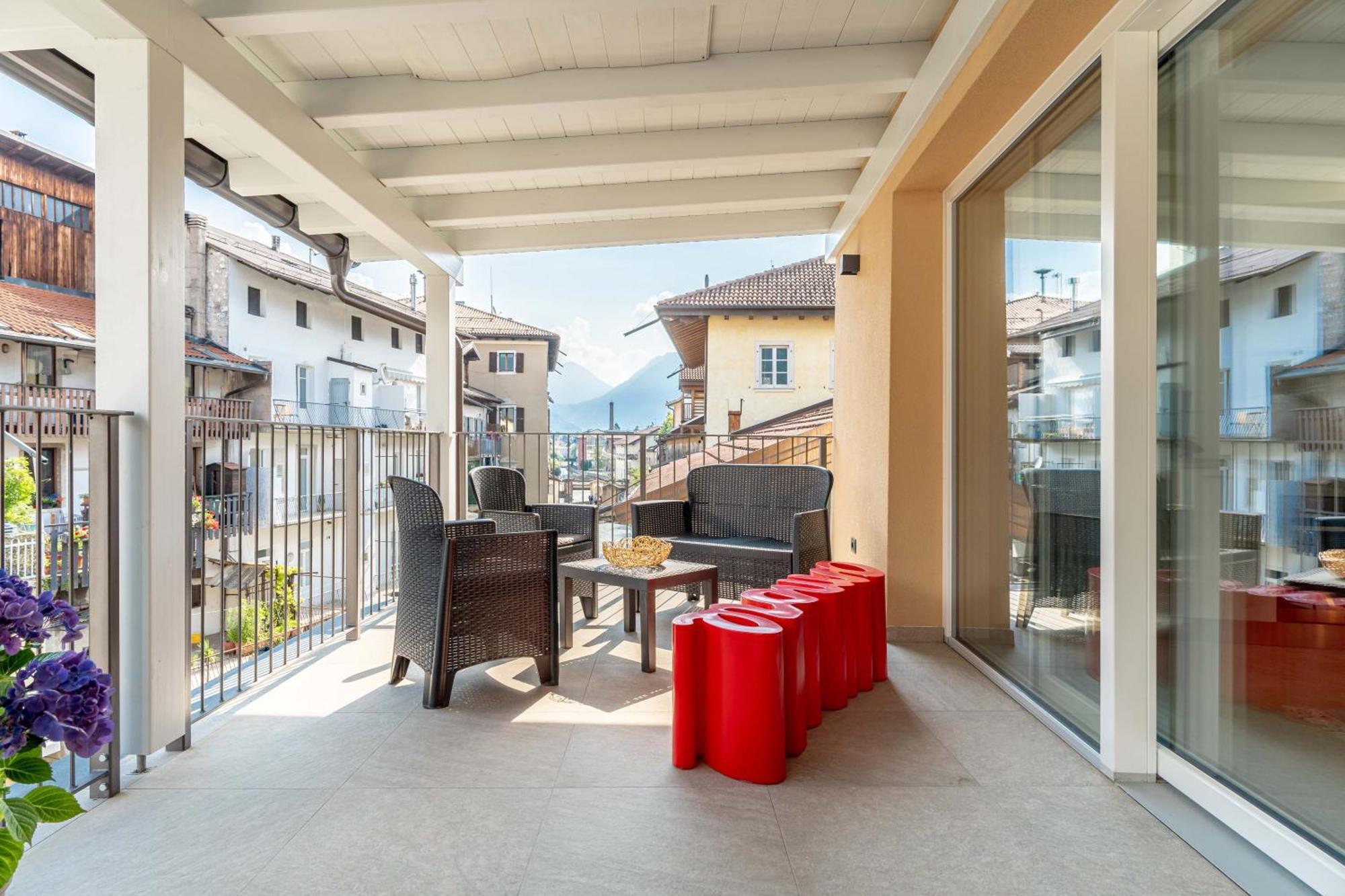 Luxury 2Br W/ River Castle View In Borgo Valsugana Apartman Kültér fotó