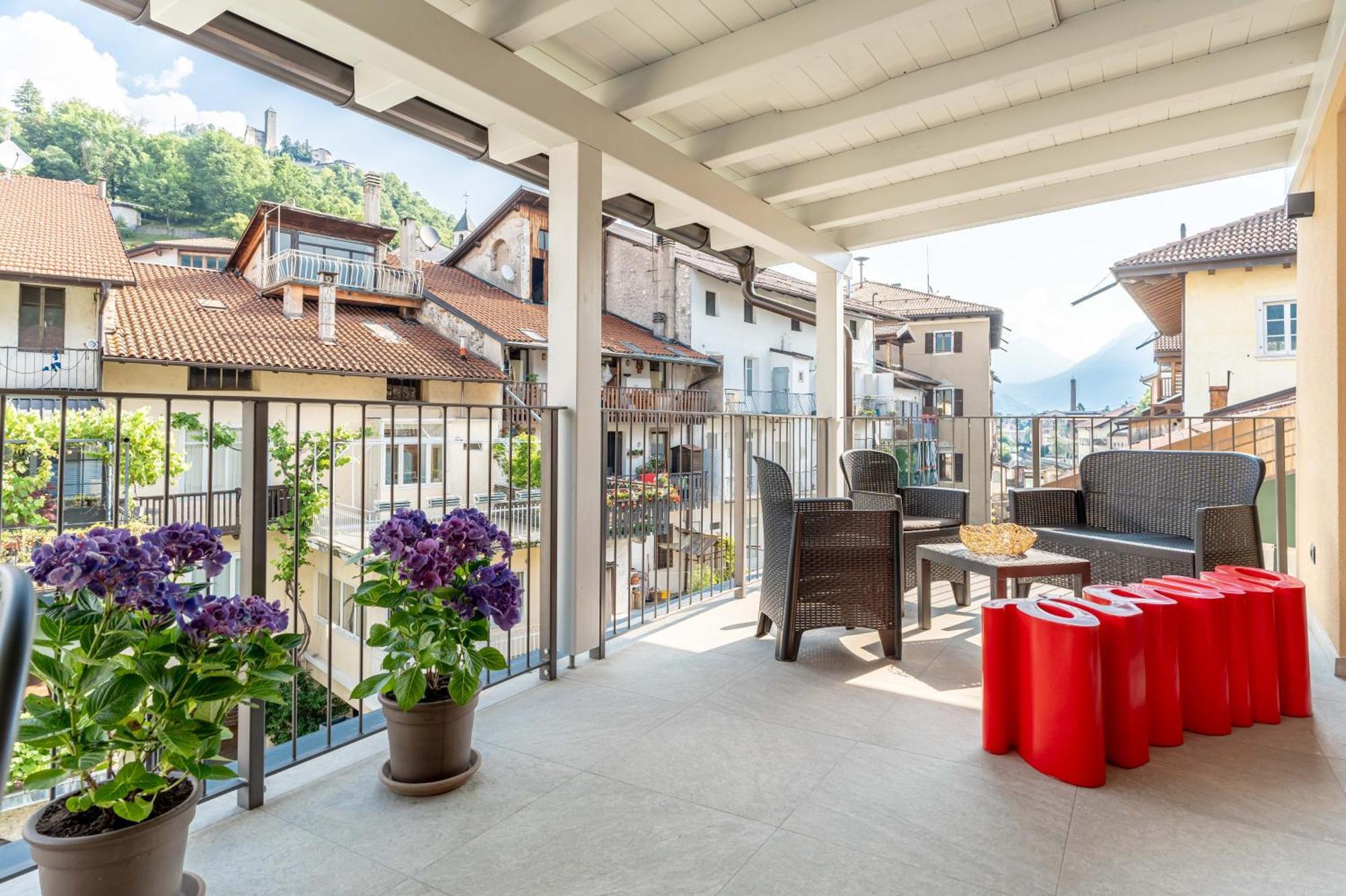 Luxury 2Br W/ River Castle View In Borgo Valsugana Apartman Kültér fotó